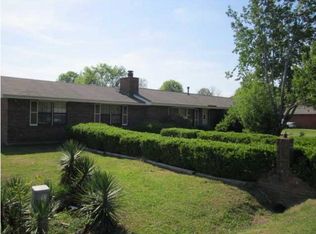 639 Pine Leaf St, Wetumpka, AL 36092