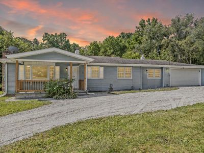 21466 Ireland Rd, South Bend, IN, 46614