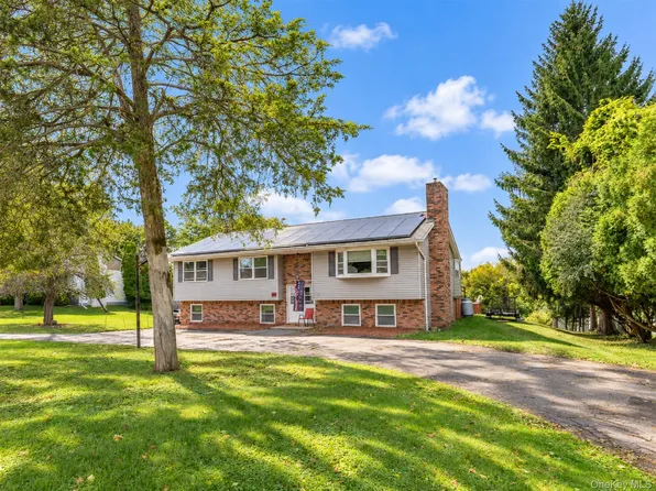 411 Linderman Avenue Extension, Kingston, NY 12401