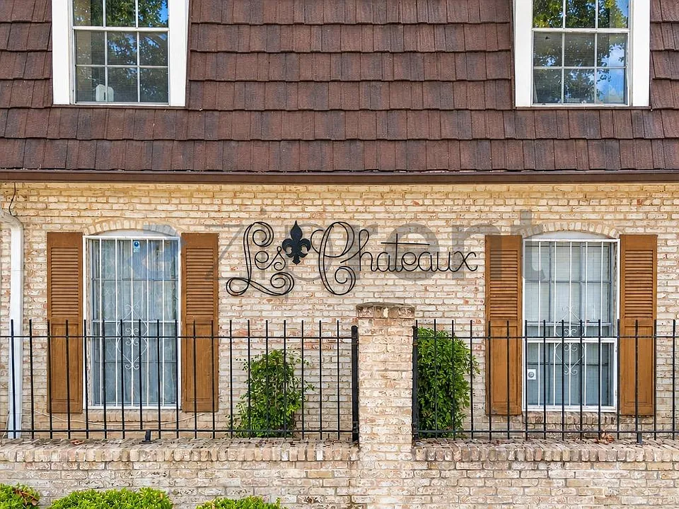 8038 Broadway #115J