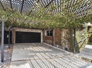 7361 Flight Ave, Los Angeles, CA 90045
