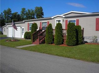 6237 Autumnview Sta, Newfane, NY 14108