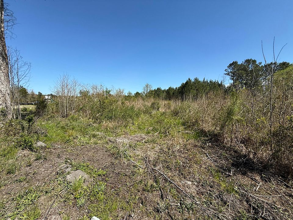 2nd image of Pine Bark Ln