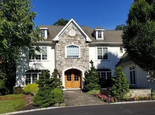 1207 Hunt Seat Dr, Ambler, PA 19002