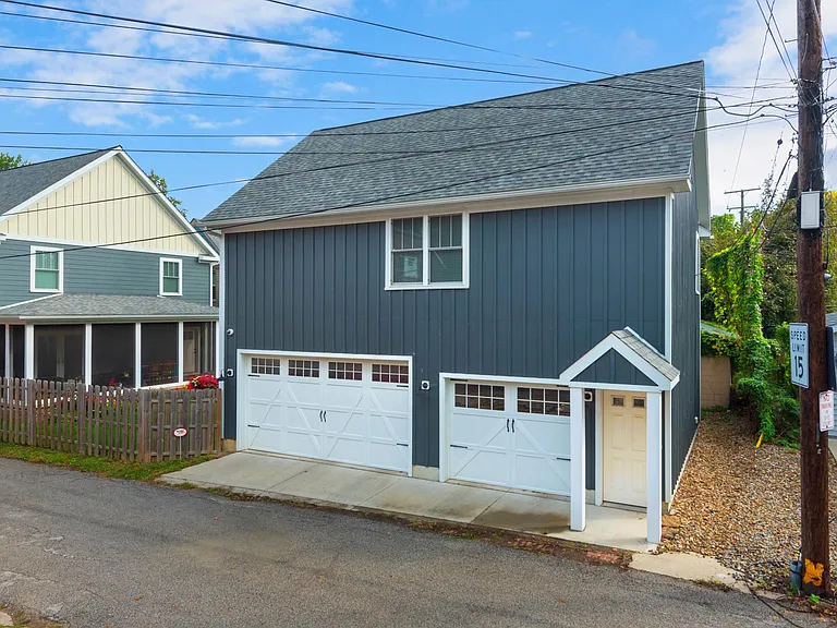6309 Bridge Ave — Photo 15