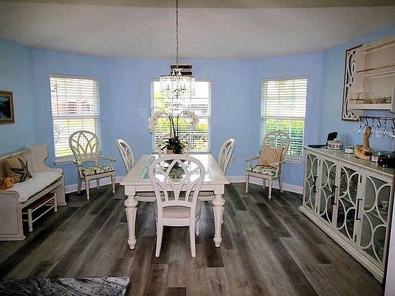 Cathedral Ceiling Gazebo DN 