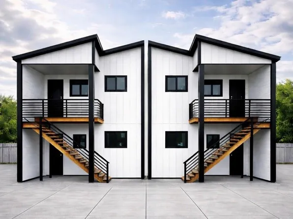 331 Delaware St, Houston, TX 77029