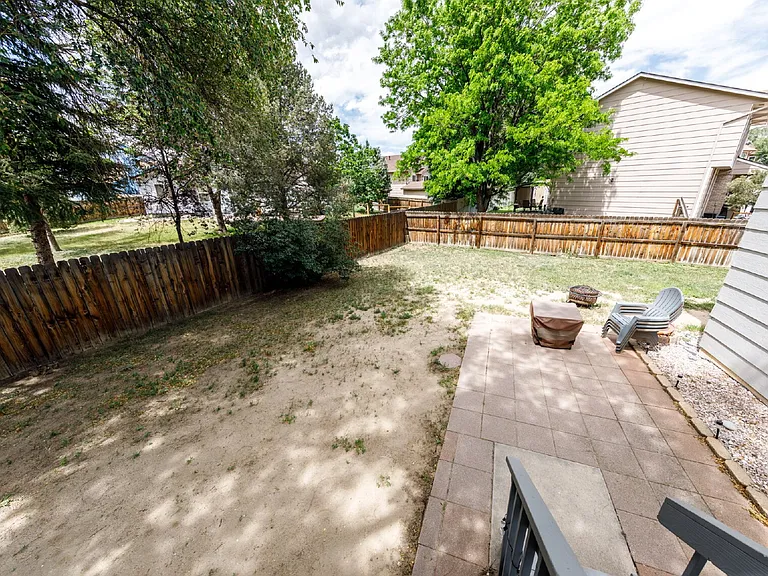 230 Hooper Ct — Photo 50