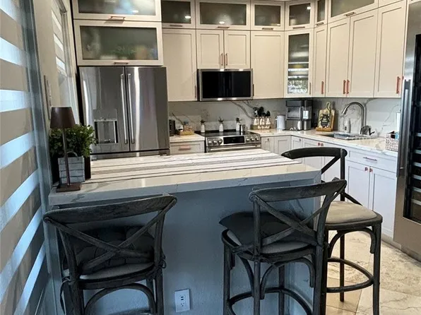 148 SW 169 Avenue, Pembroke Pines, FL 33027