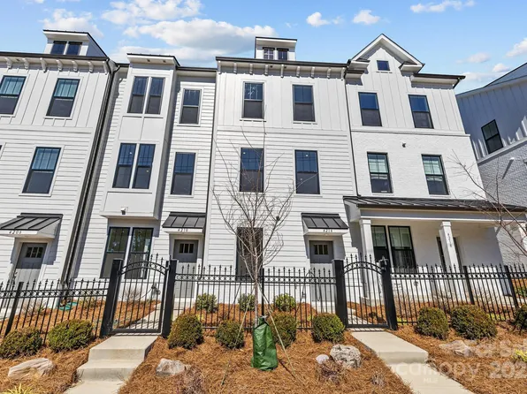 4214 Alexander View Dr #39, Charlotte, NC 28226