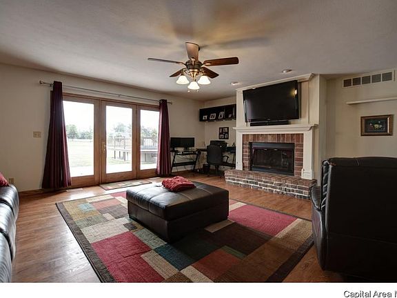 5th image of 30570 Abby Ln