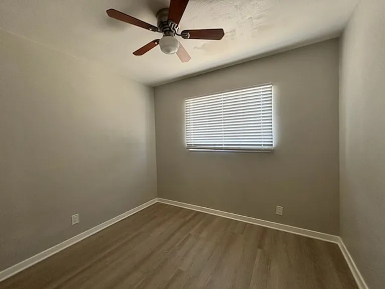 1790 W Linden St #1 — Photo 11