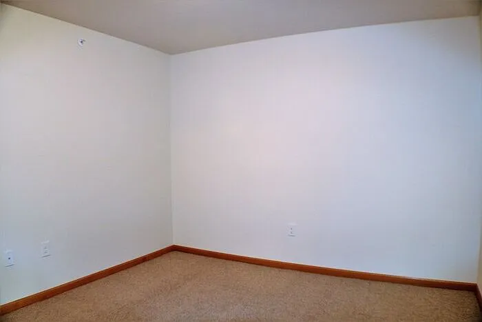 460 Cameron Way #105 — Photo 17