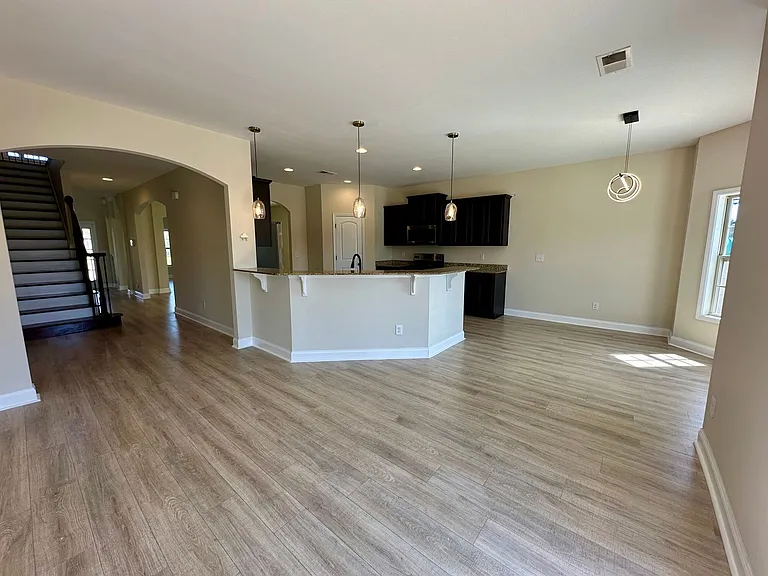 2712 Magnum Dr — Photo 6