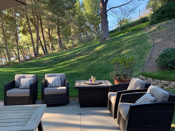 5th image of 28905 Bardell Dr
