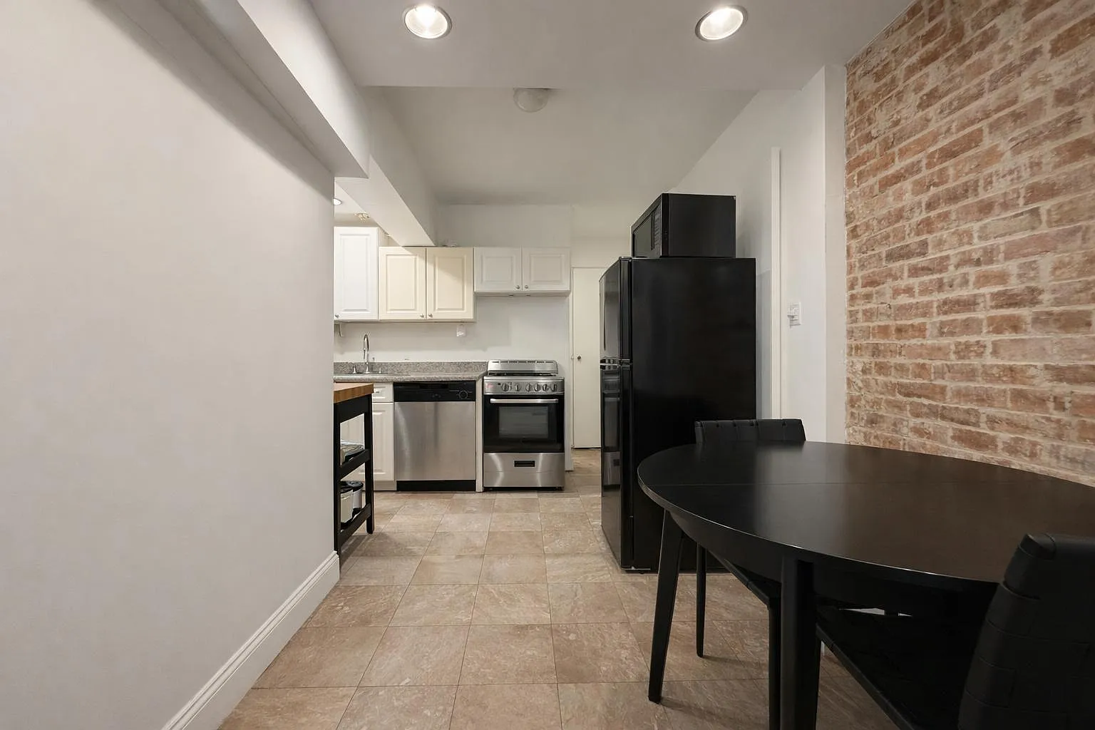 29 West 12th Street — Photo 2