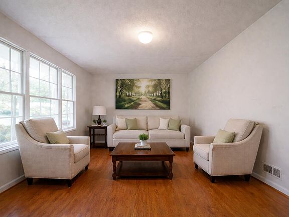 4th image of 3916 Ingram Dr