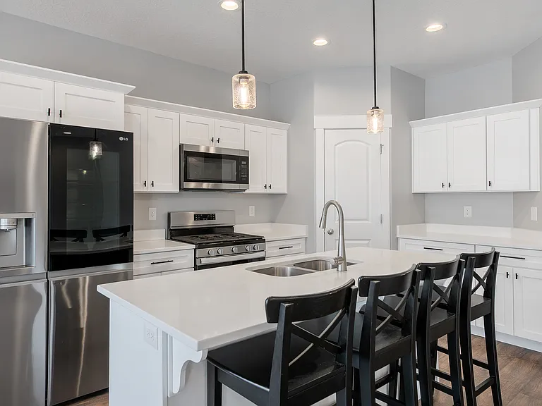 1634 N 3950 W — Photo 3