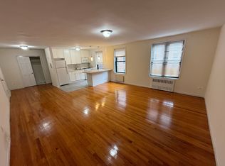 14435 35th Ave #4U, Flushing, NY 11354