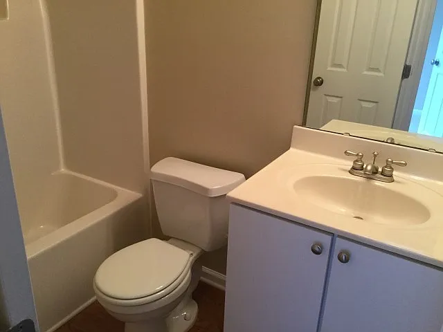1700 Heisser Ln — Photo 13