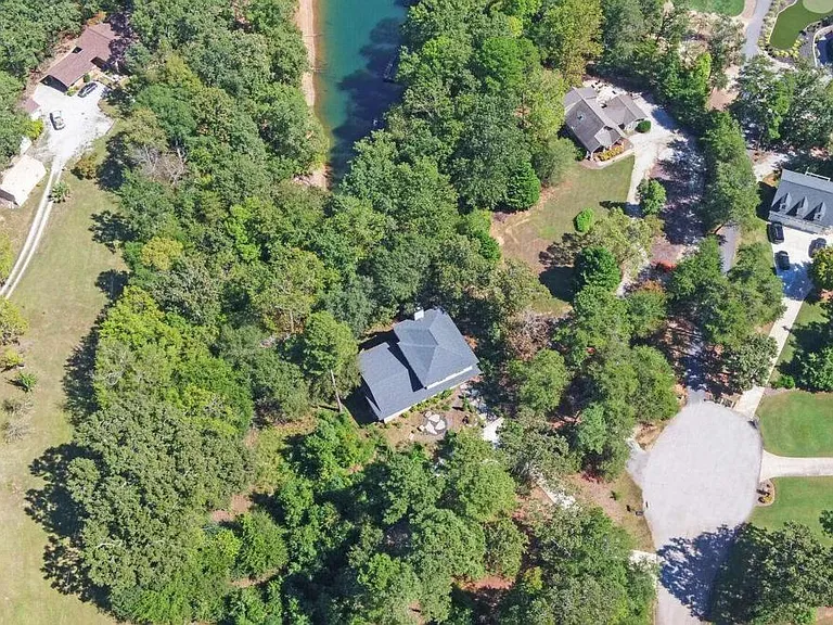 675 Freedom Heights Dr — Photo 37