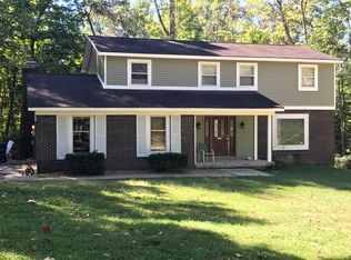 302 Shandell Dr, Bedford, IN