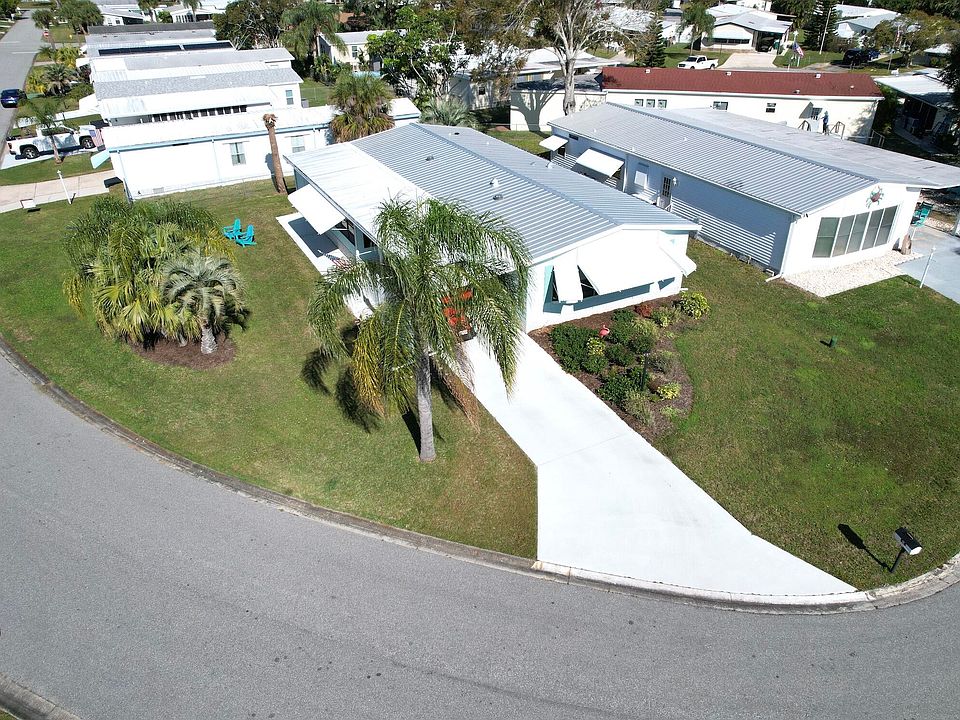 1st image of 706 Silverthorn Court
