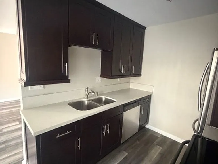 4560 North Ave — Photo 6