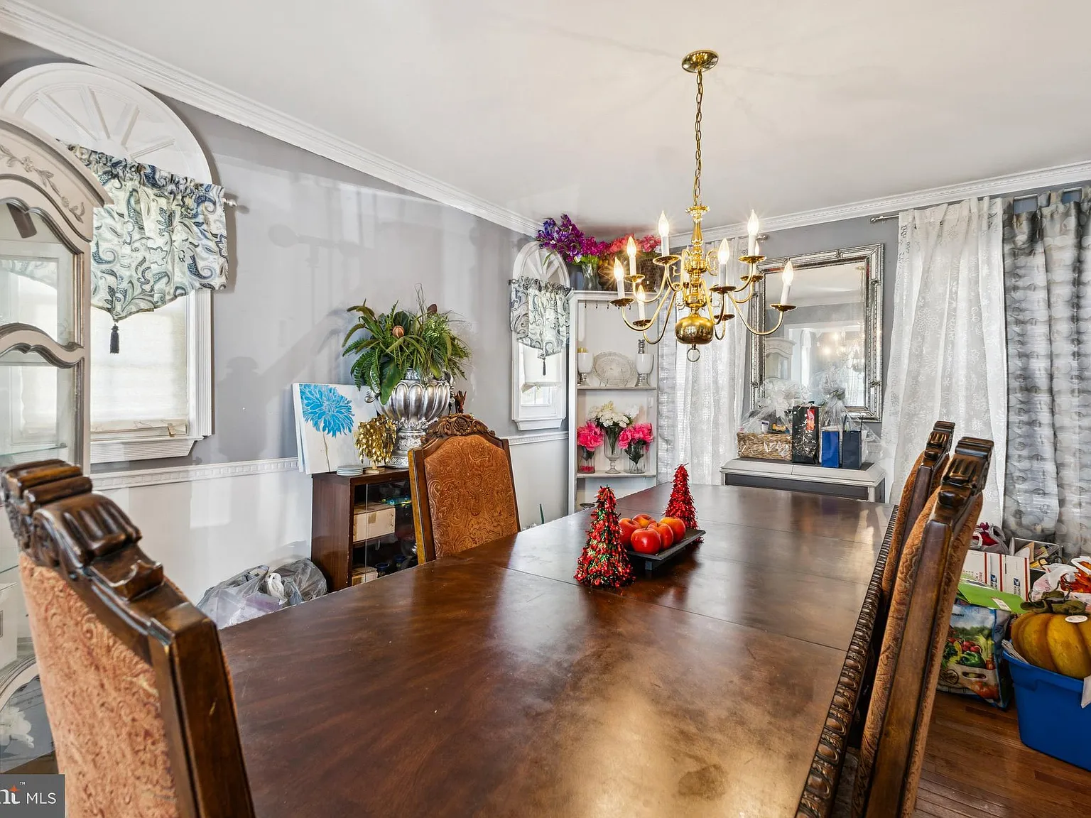 1 bed, 1.5 bath, 3238 sqft, $1,500 — Photo 3