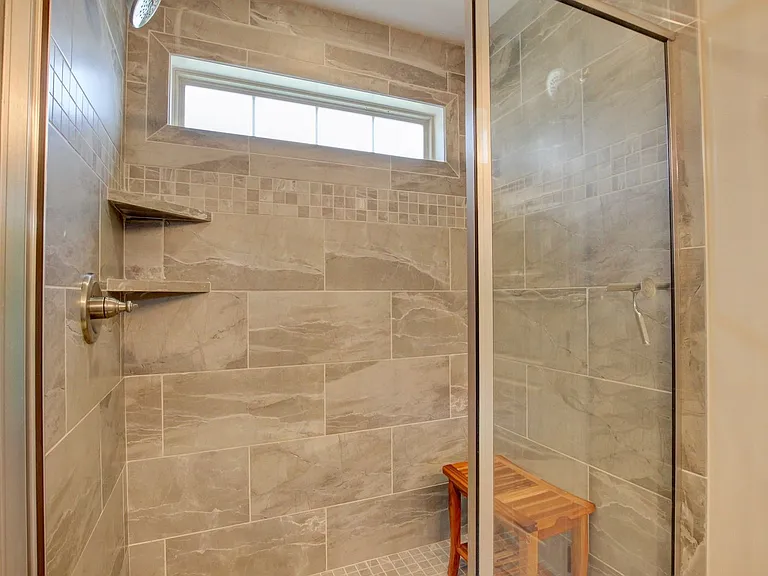 715 Jodine Ann Dr — Photo 43