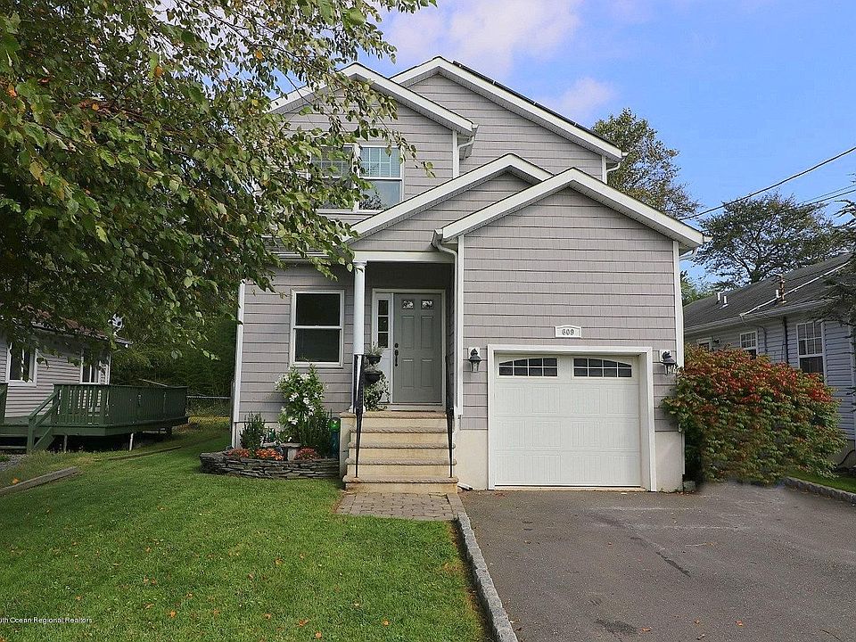1st image of 609 McKinley Ave
