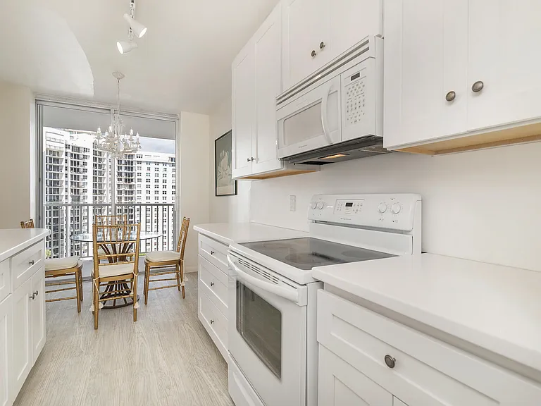 1801 S Flagler Dr #1105 — Photo 8