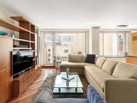 5th image of 1160 3rd Ave #10AB
