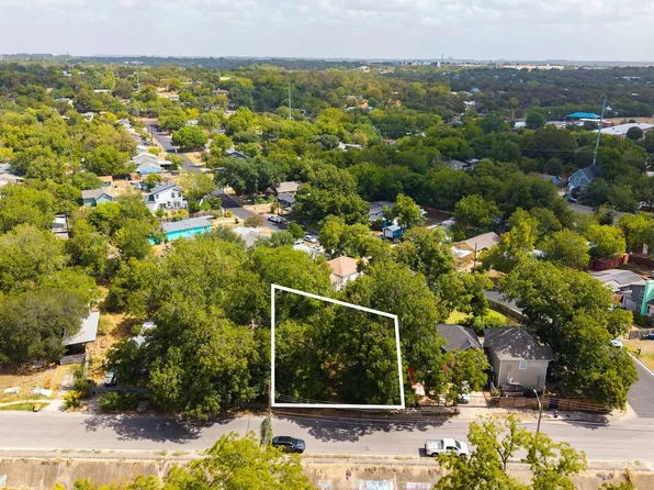 4910 Sara Dr, Austin, TX 78721