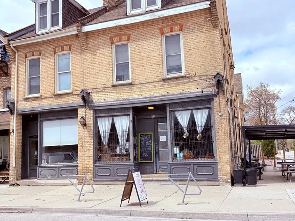 466 Dufferin Ave #4, London, ON N6B 1Z8