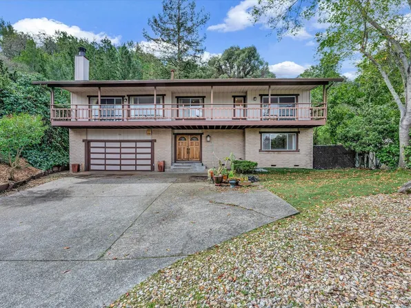 56 Drakewood Lane, Novato, CA 94947