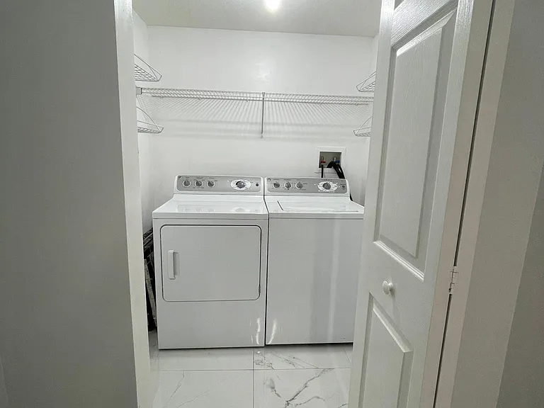 4242 NW 2nd St #915 — Photo 14
