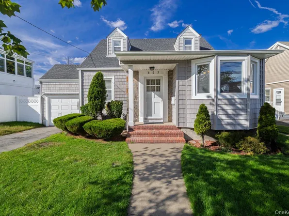 837 Edward Street, Baldwin, NY 11510
