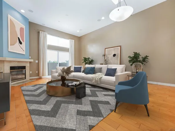 3990 Centre St Unit 304, San Diego, CA 92103