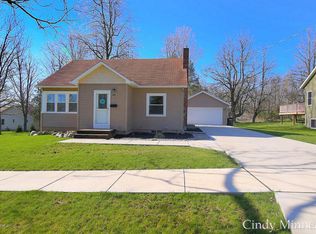 68 W Prospect St, Rockford, MI