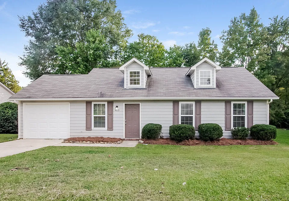 4823 Farmview Dr