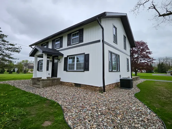 1947 Manitou Rd, Spencerport, NY 14559