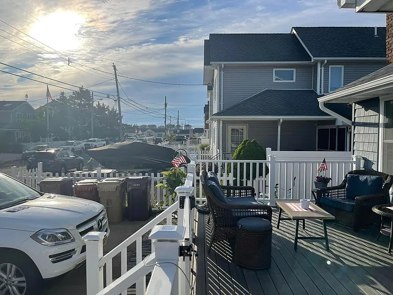 113 Surf Dr — Photo 5