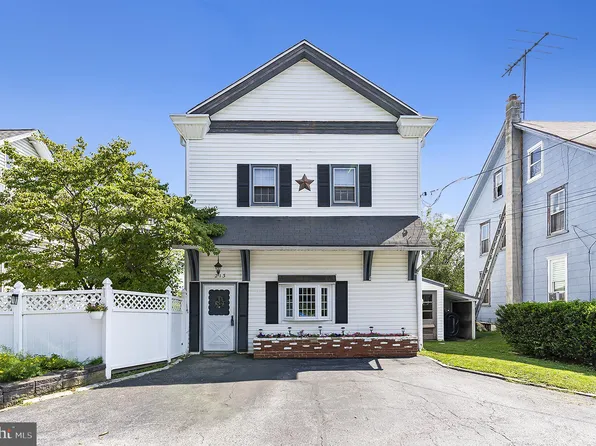 213 Chatham St, Avondale, PA 19311