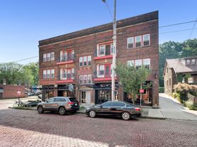 2187 Murray Hill Rd