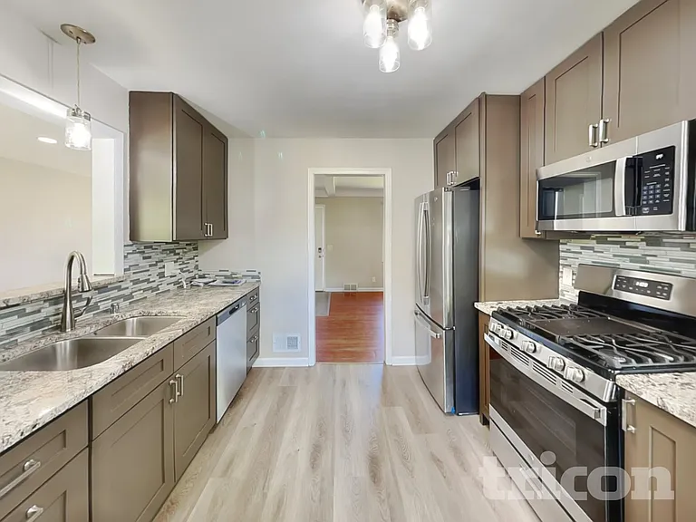 7333 Harriet Ave — Photo 6