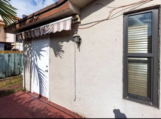 11570 SW 5th St #2, Miami, FL 33174