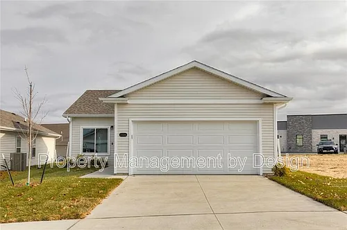 2326 Legacy Dr Photo 1