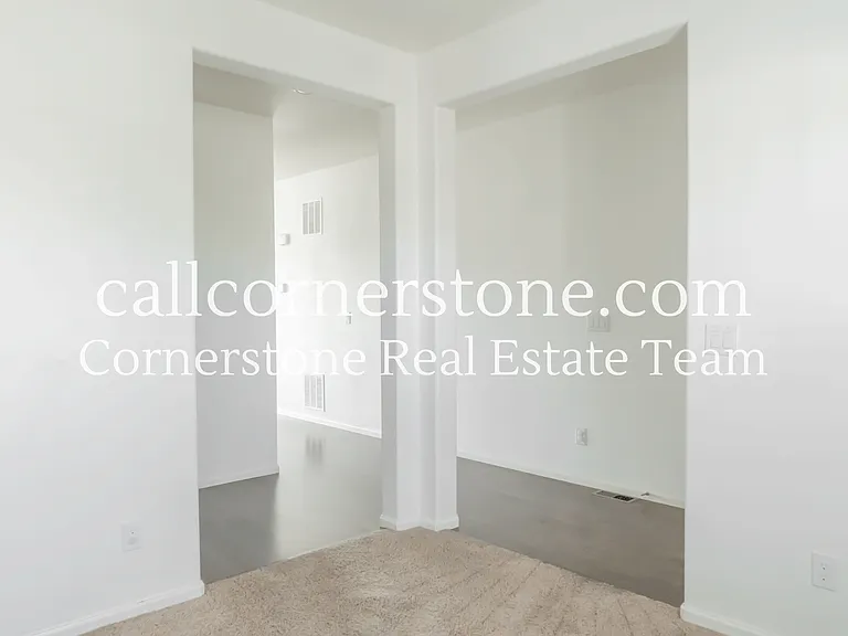 10011 Seawolf Dr — Photo 3