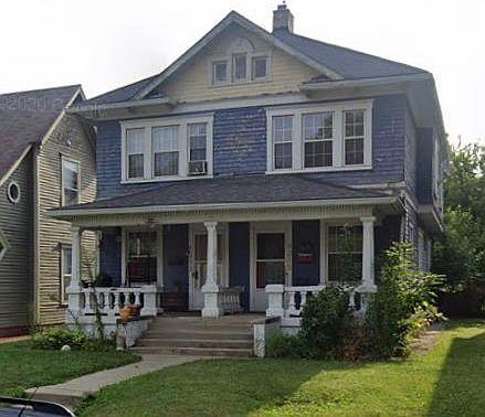 1st image of 1215 Laurel St